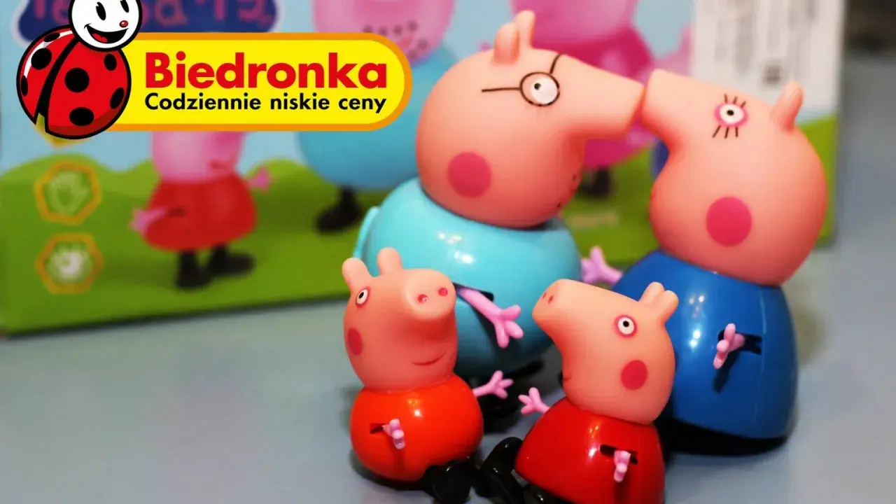 Rodzina Świnką Peppą zabawką z Biedronki. Radość dla każdego fana!
